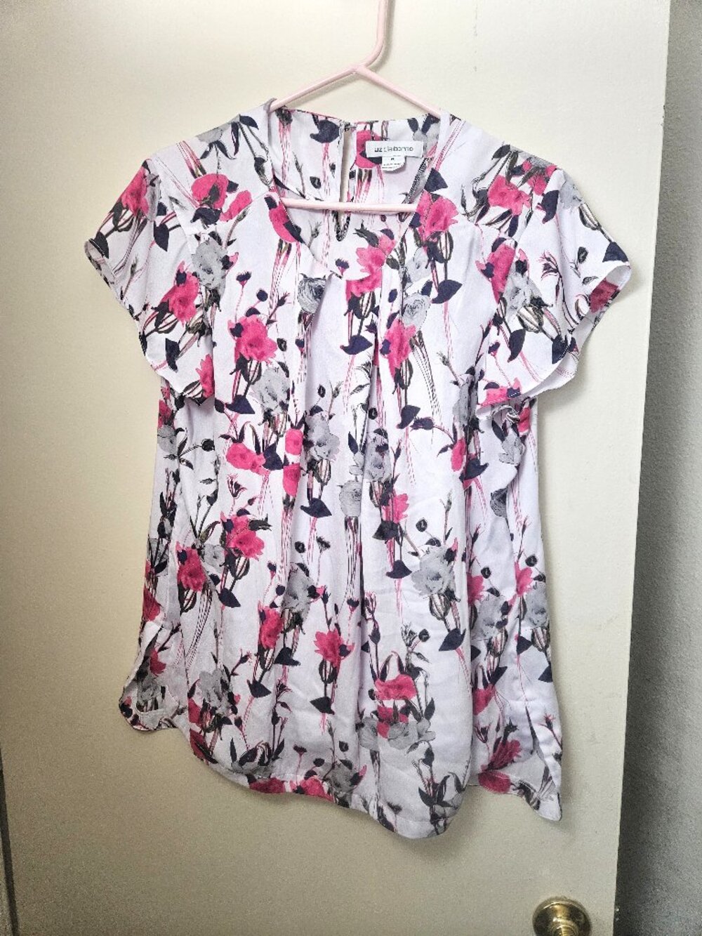 Liz Claiborne Short Sleeve Career Blouse White Gray Pink Floral XL